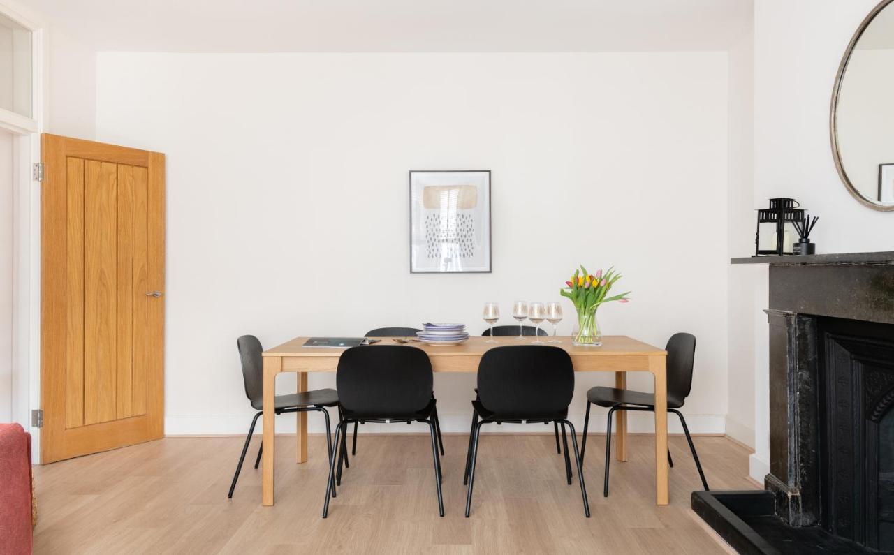 The Chelsea Arms - Bright 3Bdr With Garden & Private Parking Apartment London Ngoại thất bức ảnh