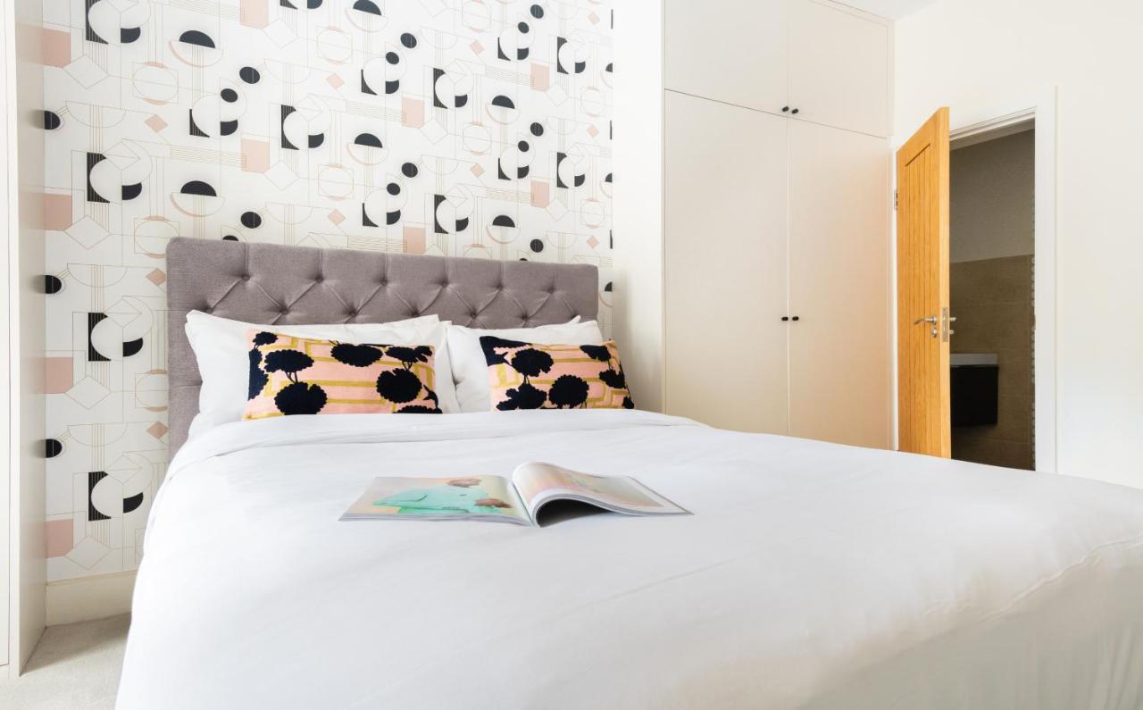The Chelsea Arms - Bright 3Bdr With Garden & Private Parking Apartment London Ngoại thất bức ảnh